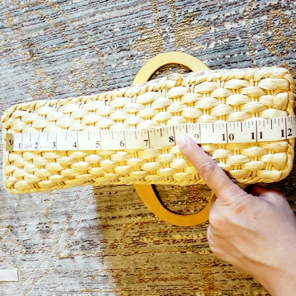 Cornhusk floral bag, wood handles, lined - Picture 13 of 16